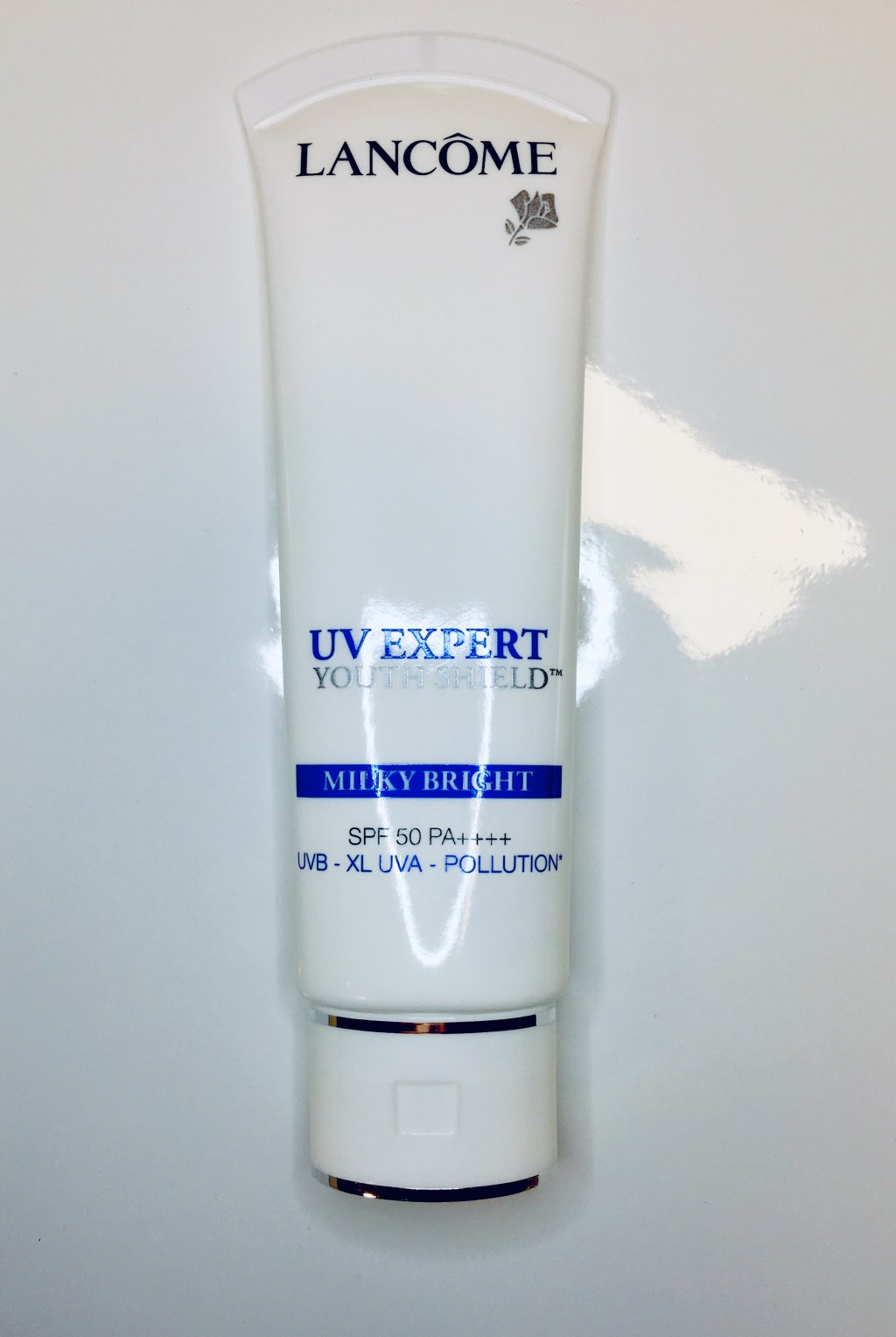 Lancôme UV Expert Youth Shield Milky Bright SPF 50 PA++++ –&nbsp;Review